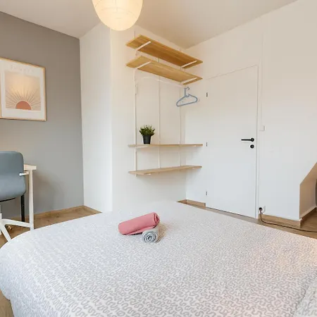 Habitación en casa particular Privée Double Confort - Proche Transport *